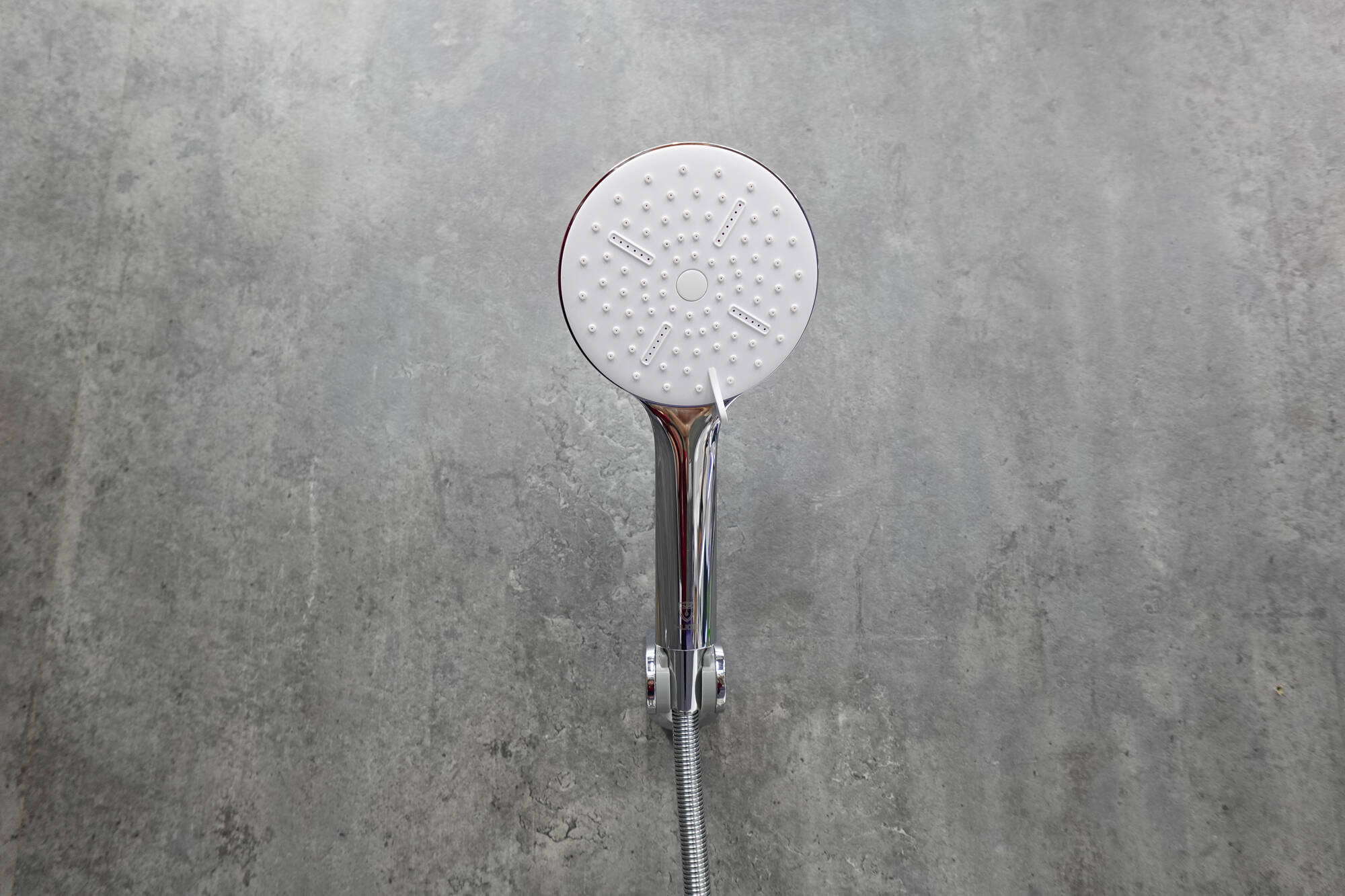 Giới thiệu sen tắm HUGE