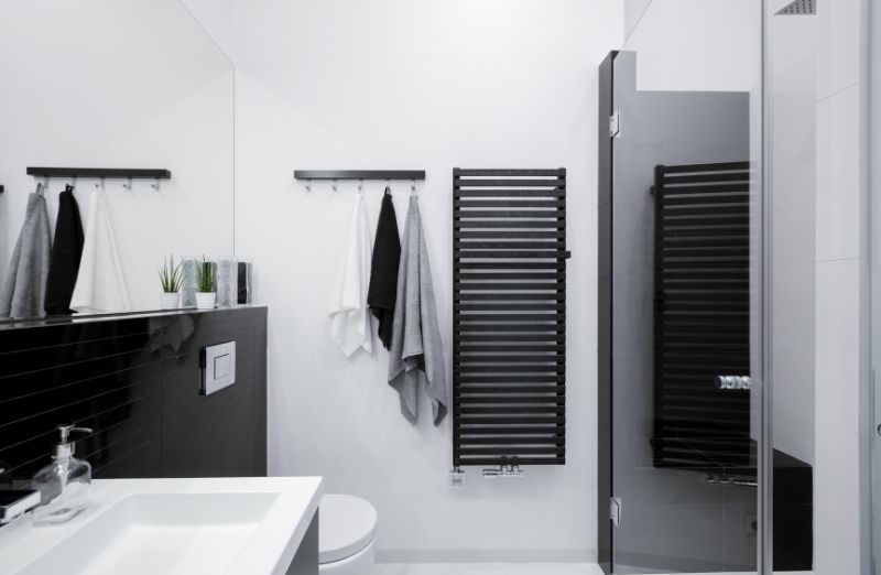 Mẫu thiết kế phòng tắm theo màu đen Mẫu thiết kế phòng tắm theo màu đen