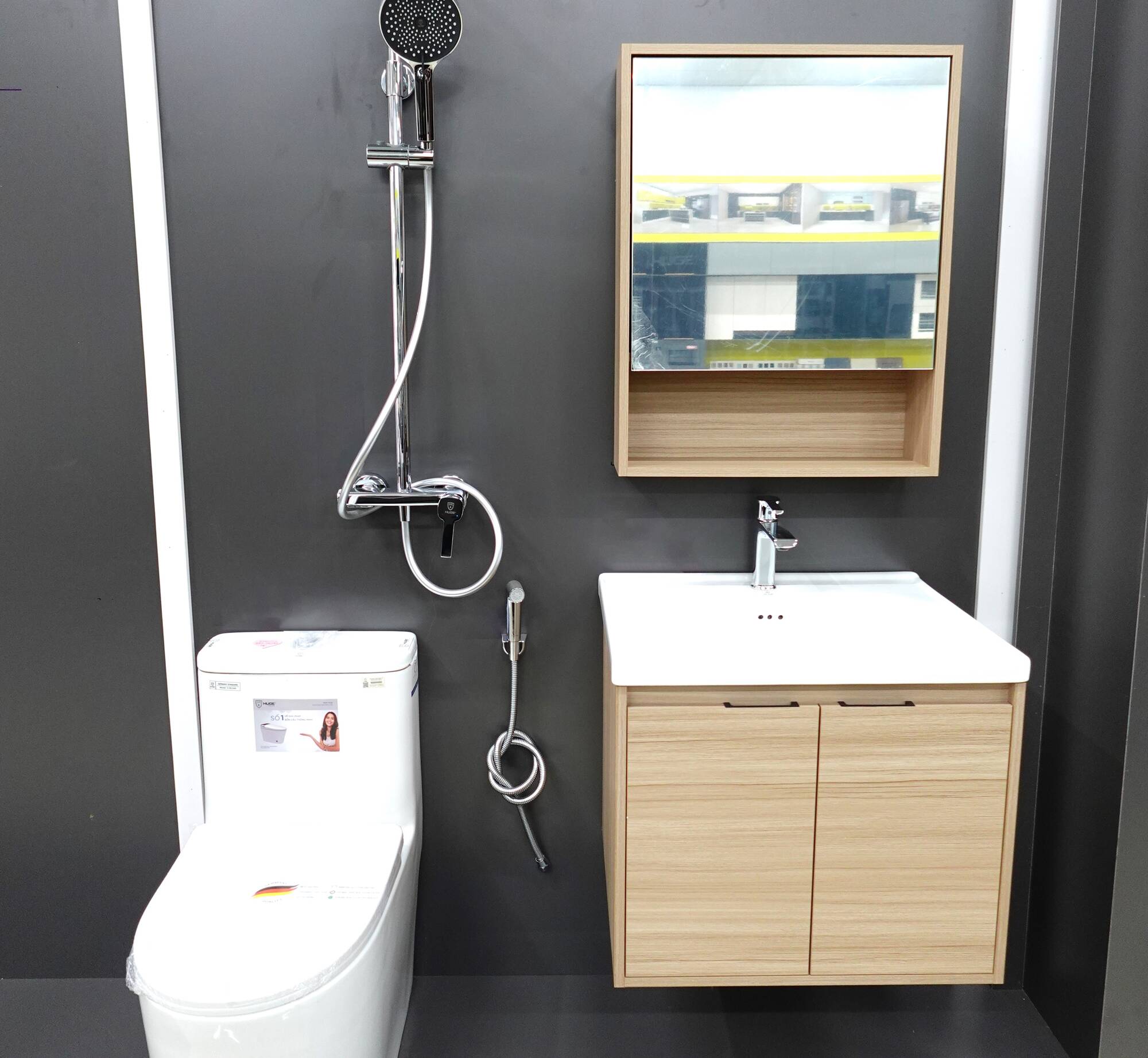 Gương thông minh – Tiện ích và hiện đại Gương thông minh – Tiện ích và hiện đại