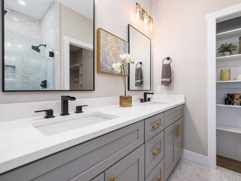 Phòng tắm cho gia đình đông người Phòng tắm cho gia đình đông người