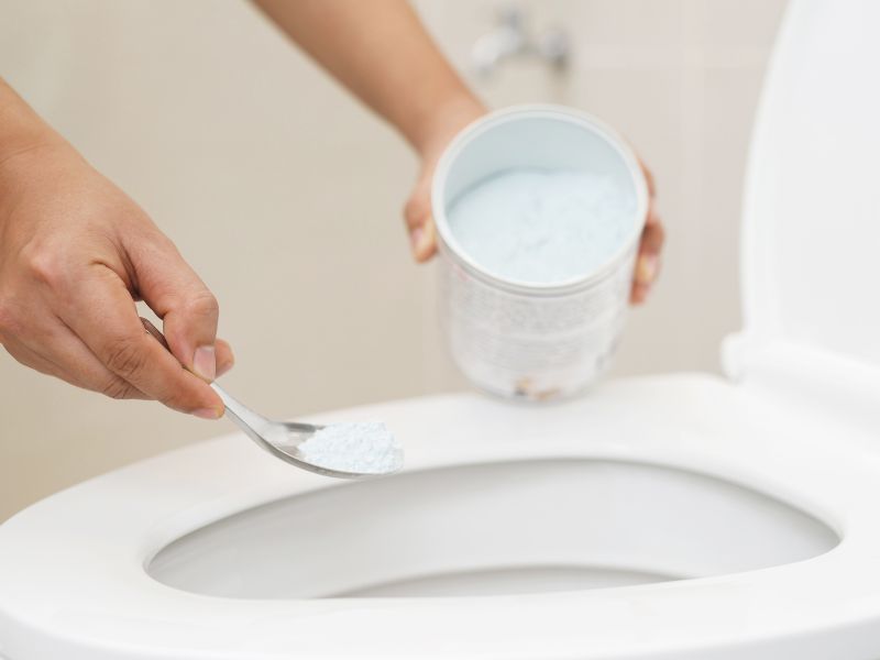 Sử dụng bột thông bồn cầu để xử lý bồn cầu thông minh bị tắc Sử dụng bột thông bồn cầu để xử lý bồn cầu thông minh bị tắc