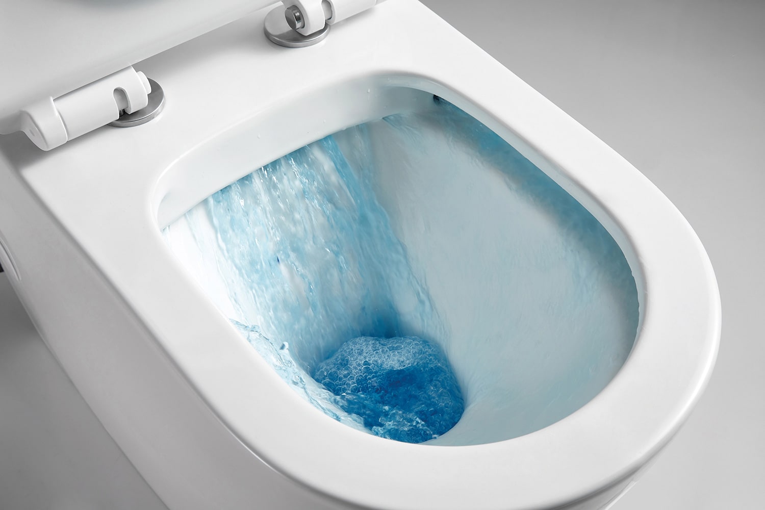 Kiểu xả thẳng (Washdown Flush) Kiểu xả thẳng (Washdown Flush)