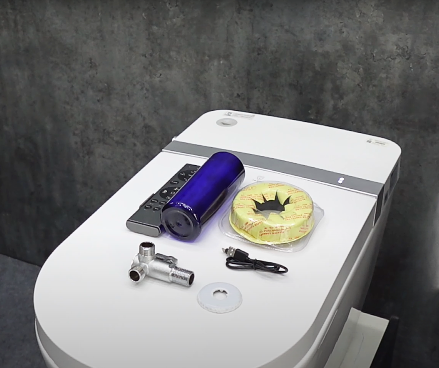 Linh kiện đi kèm Linh kiện đi kèm