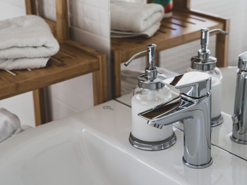 Lưu ý khi tự lắp vòi lavabo tại nhà Lưu ý khi tự lắp vòi lavabo tại nhà