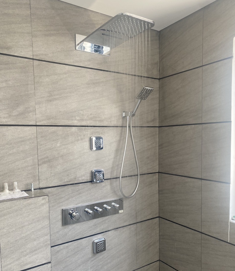 Thiết bị nhà tắm kháng khuẩn - Vòi sen kháng khuẩn