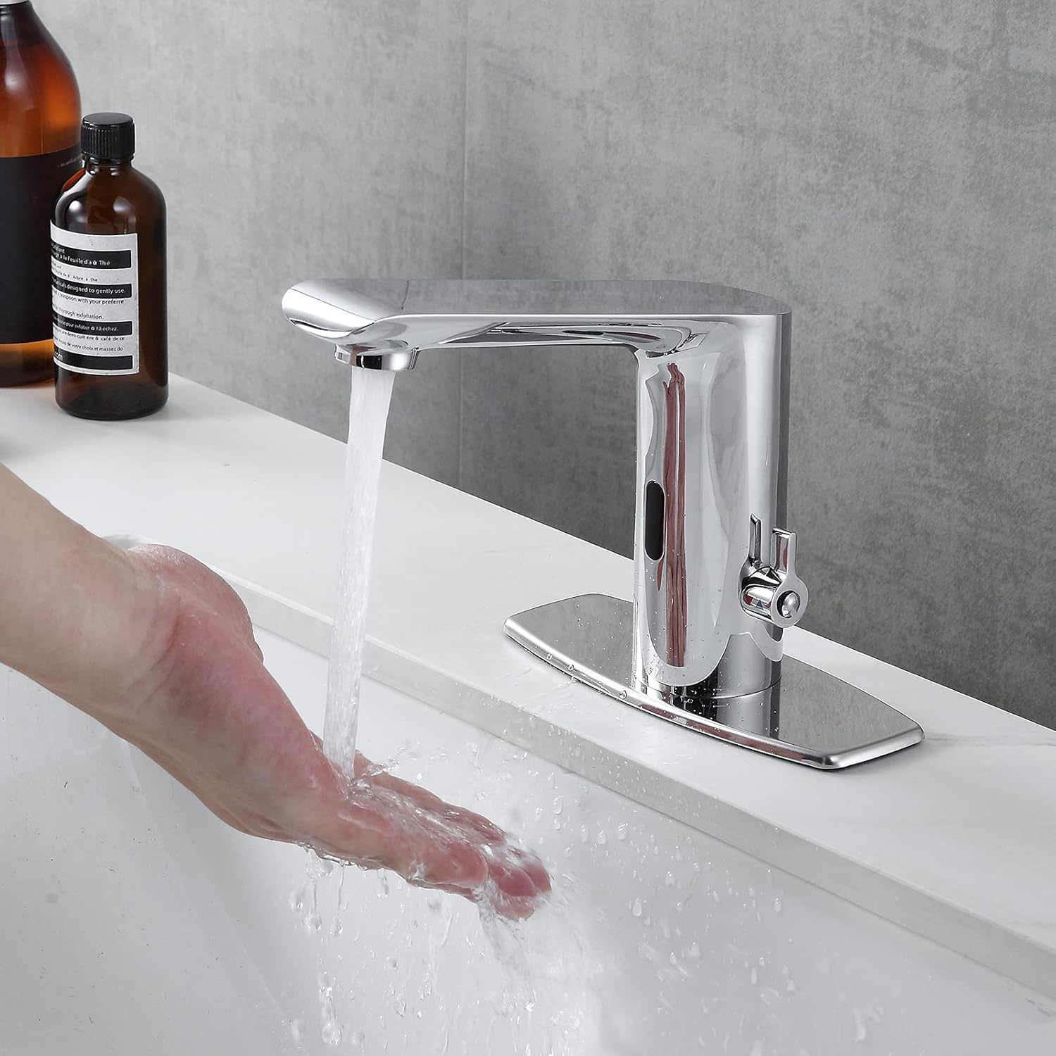 Nguyên lý hoạt động của vòi lavabo cảm ứng Nguyên lý hoạt động của vòi lavabo cảm ứng