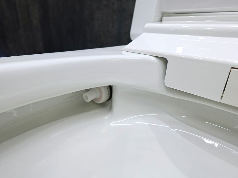 Hướng dẫn chọn bồn cầu thông minh với công nghệ xả xoáy