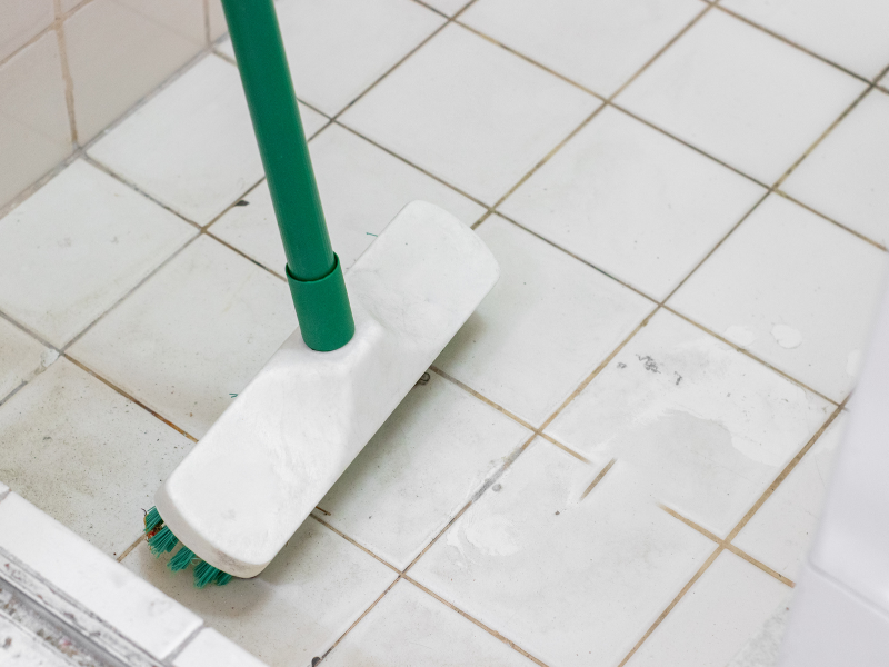 Vệ sinh sàn phòng tắm Vệ sinh sàn phòng tắm